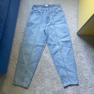 The cutest jeans! The stitching is super cool and they are perfectly baggy.